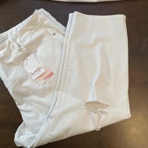 Jeans - 24 A Beautiful Soul White Distressed Button Fly Boyfriend Fit Crop/Capri
